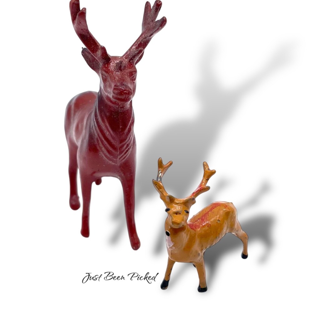 Lead Deer  JoHillCo John Hill Red‎ Roof Train